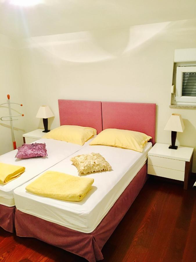 Appartamento Apartman Eva Zara Esterno foto